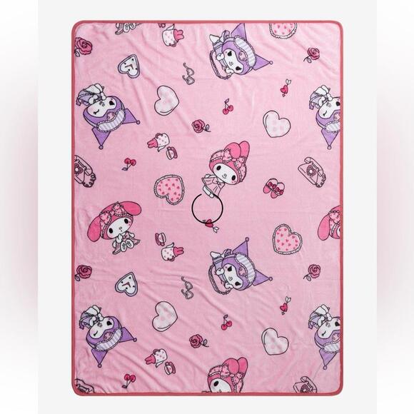 - Sanrio Hello Kitty My Melody & Kuromi Sleepover Throw Blanket - Picture 1 of 4